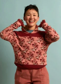 Fashion Aila Knitted Top - Pink Sloes Tea Towels