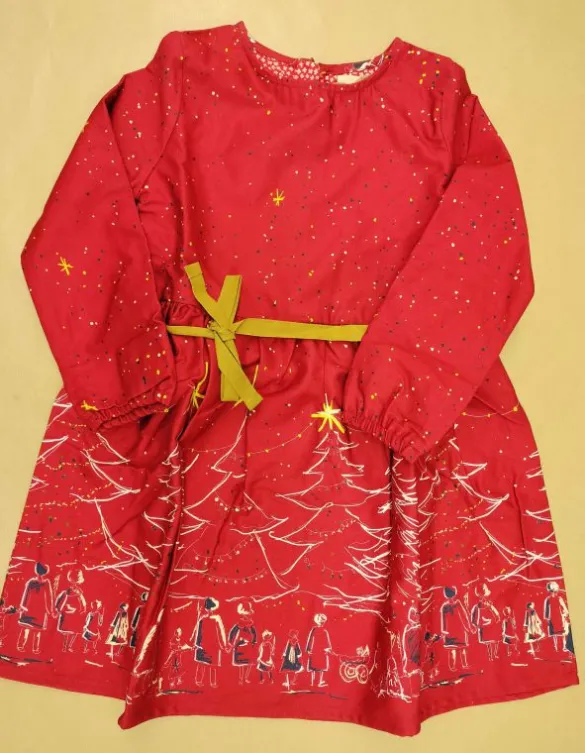 Best Margaret - Red Christmas Children's Dress Tea Towels