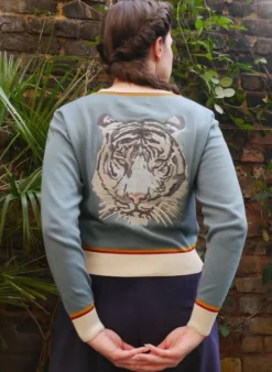 Store Vera Cardigan - Mineral Blue Arctic Embroidered Tiger Women Knitwear