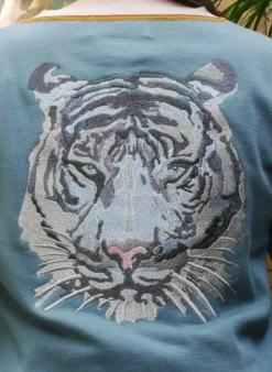Store Vera Cardigan - Mineral Blue Arctic Embroidered Tiger Women Knitwear