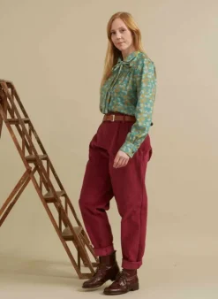Fashion Wilma - Cherry Corduroy Trousers Women Trousers